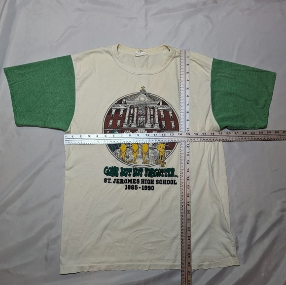 Vintage Single Stitch Highschool St. Jerome's Waterloo Green and White T Shirt S - Picture 3 of 9
